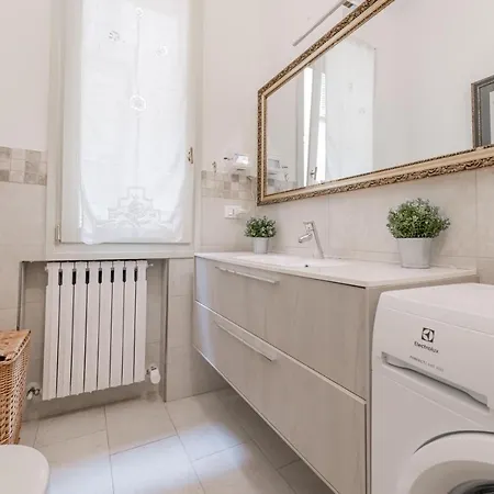 Lejlighed Realkasa Santo Stefano 101 Bologna
